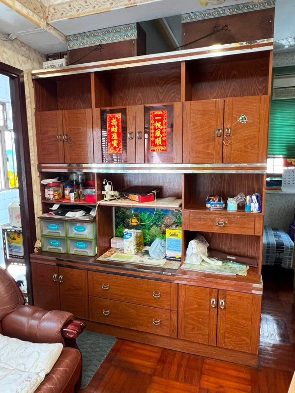 西環45年無裝修舊宅曝光！全屋重現80年代港式美學：呢樣神級古董有錢買唔返？