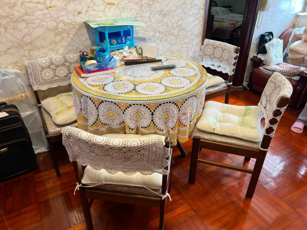 西環45年無裝修舊宅曝光！全屋重現80年代港式美學：呢樣神級古董有錢買唔返？