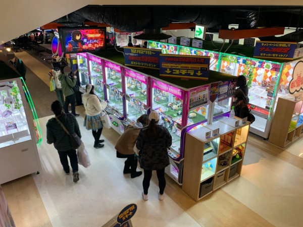 東京夾公仔店6大推介附地址交通 新開4層GiGO、秋葉原9層大樓、555部機台任玩 