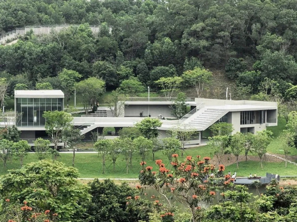 深圳光明區小眾打卡秘景免費入場！混凝土極簡美學×嶺南園林景色 附地址交通 