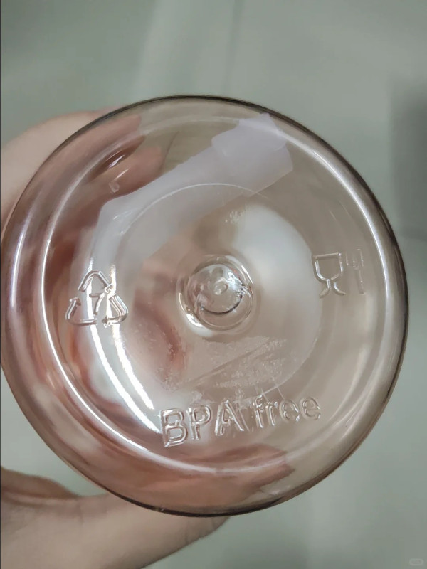 膠樽重用恐吞致癌物？拆解樽底1至7號密碼／專家揭3款要用完即棄