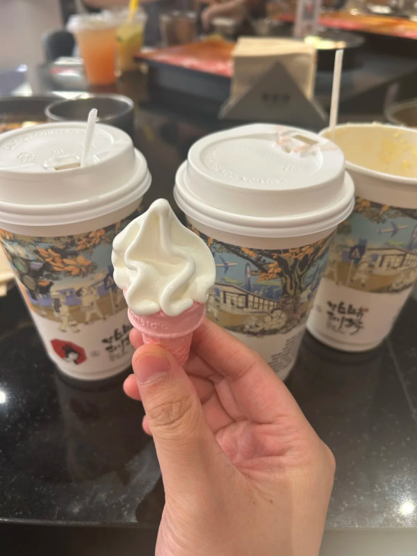 圖片來源:小紅書@薏大发大发💫 深圳人氣手搖茶飲10間推介附地址 爆紅名店茶顏悅色、手打抹茶、泰式碎冰