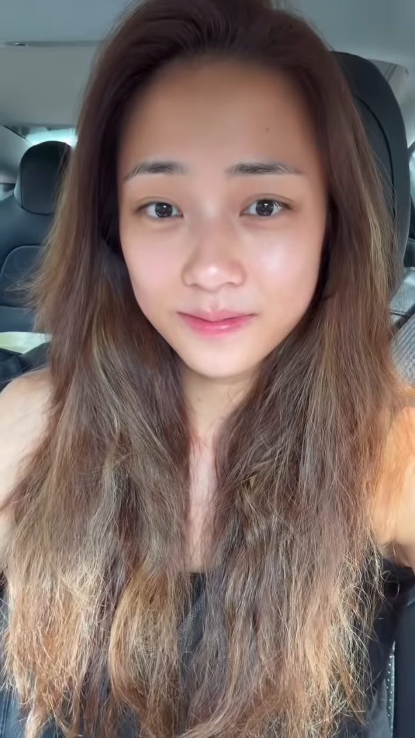 劉穎鏇百分百真實素顏曝光極減齡！真面目似中學生震撼網民：以後唔好化妝