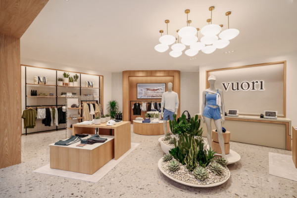 美國加州Vuori首店登陸深圳羅湖萬象城！主打男士瑜伽與極致舒適面料 港人快閃掃貨必去 