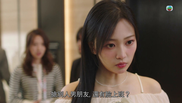夫妻的博弈｜郭柏妍徒手伸入「真‧公廁馬桶」 首演100%綠茶贏盡好評：想做足200分
