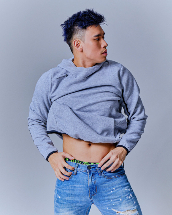 中年好声音4｜冠军沈景顺背景起底！马来西亚驻场歌手 爆肌阳光形象曾陷抑郁