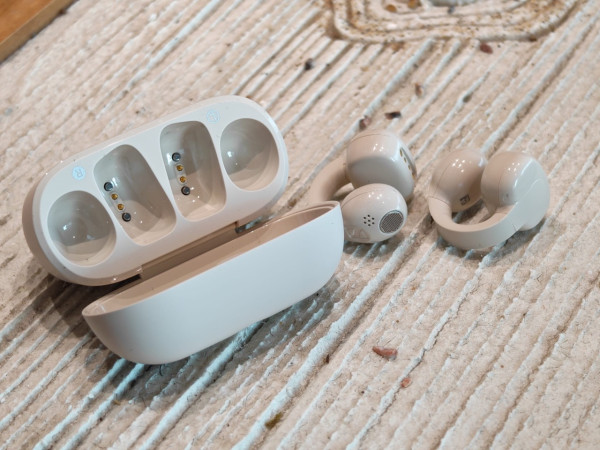 Sennheiser ACCENTUM Clip 開箱實測｜夾耳式開放耳機 $1,499　12mm 單元、LDAC、戴足全日會唔會痛？