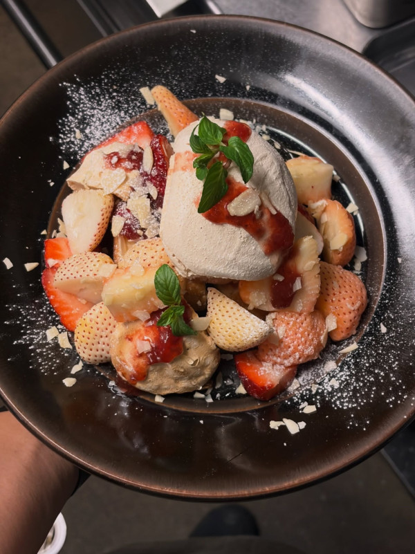 圖片來源:Instagram@osoracafe 大阪人氣甜點店10間推介附地址!爆餡桃子芭菲、黃糖布丁、手作紐約芝士蛋糕