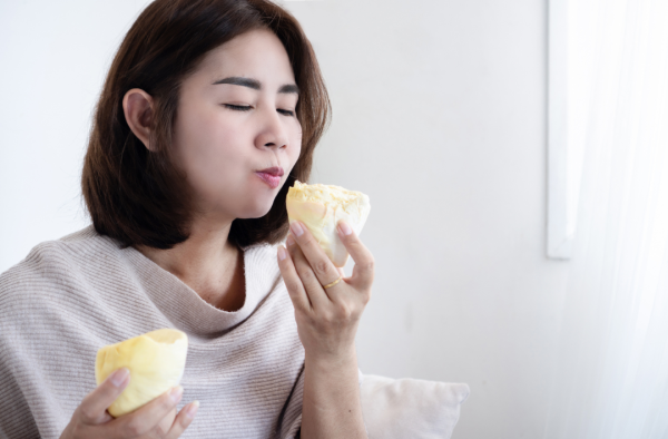 榴槤禁忌︱食榴槤食到入醫院？女子連食3晚榴槤致肛周膿腫 醫生拆解致命元凶  附4大高危人士/5種相剋食物
