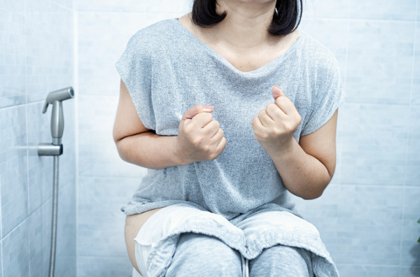 榴槤禁忌︱食榴槤食到入醫院？女子連食3晚榴槤致肛周膿腫 醫生拆解致命元凶  附4大高危人士/5種相剋食物