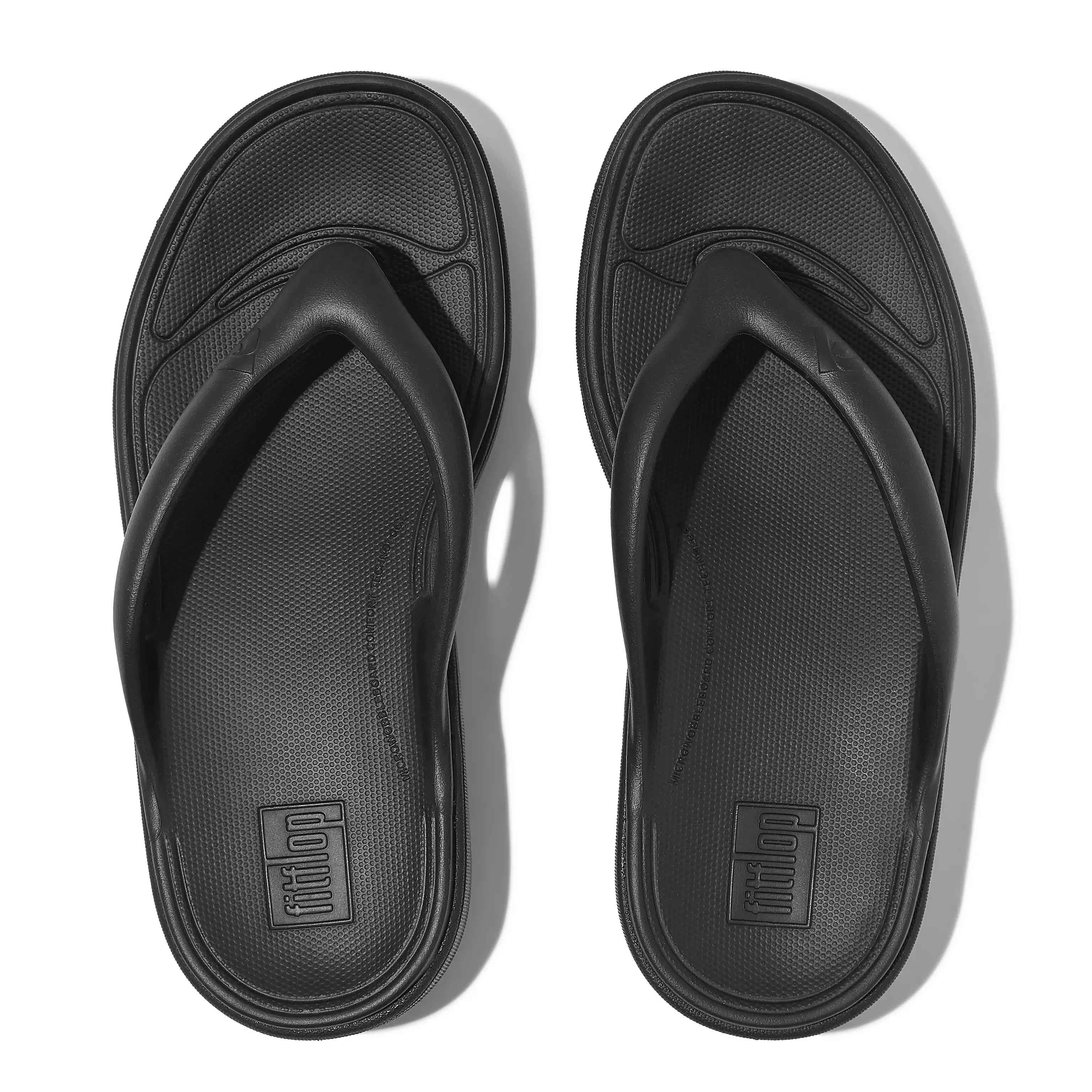 圖片來源:FitFlop官網 旅行暴走救星!舒壓恢復拖鞋8大品牌推介 HOKA、OOFOS、SIDAS醫療級足弓支撐