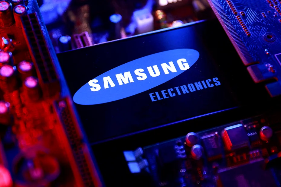 全球手機霸主換人做！Samsung 今年出貨量升 0.8% 逆市登頂　Apple 預估跌 2.1% 屈居亞軍