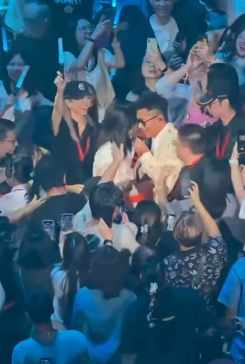 古天樂演唱會被爆神秘老婆林淑茵現身台下 觀眾席甜蜜互動曝光4秒影片遭瘋傳！
