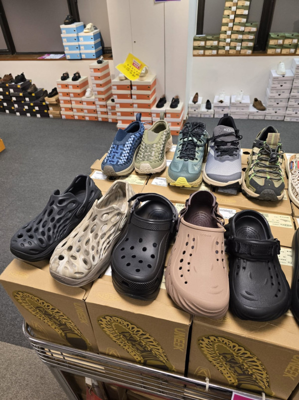 开仓优惠 | 尖沙咀名牌鞋履开仓！$199起买MIRABELL/FitFlop鞋履/Crocs划一优惠价$299