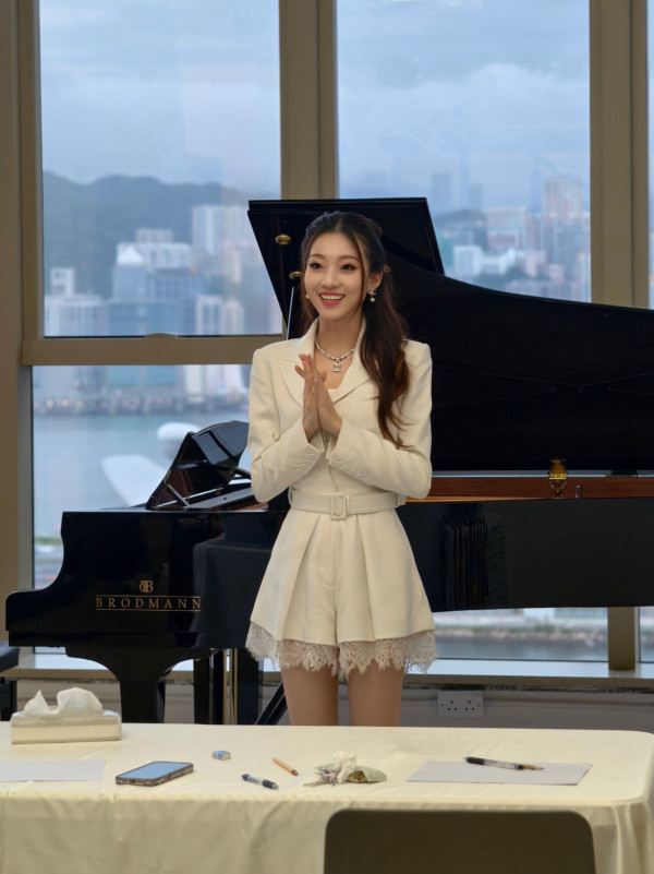 香港小姐2026｜決賽表演嘉賓「鋼琴才女港姐」謝淑怡：音樂學霸背景大起底