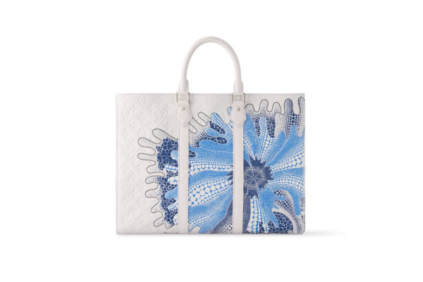 草間彌生97歲離世!圓點女王抗精神苦難 臨終前仍握筆 重溫直島南瓜/鏡屋經典名品