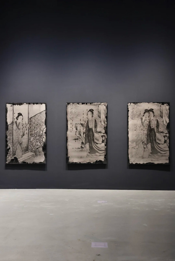 圖片來源:小紅書@鹦鹉空间 The Parrot 深圳南山新展《Lindy Lee:世間星辰》!巨型星空球、沉浸式宇宙光影打卡