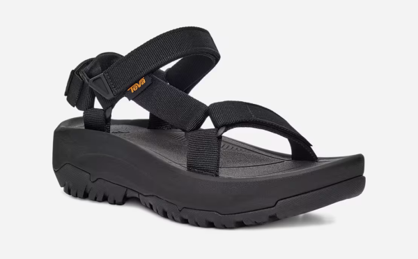 圖片來源:Teva官網 旅行暴走不腳痛!時尚減壓涼鞋品牌8大推介 KEEN、OTZ、Teva顯高修腿型、寬腳友善