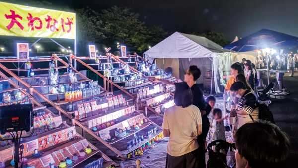 圖片來源:banpakunatsumatsuri.jp 大阪夏日限定「萬博夏祭」!太陽之塔夢幻Light Up+藍色夢之池夜景+夜市美食懶人包