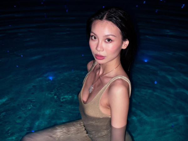 香港小姐2026｜4号谭雅文Tiffany硕士学霸背景曝光！九头身美腿曾任啦啦队队长