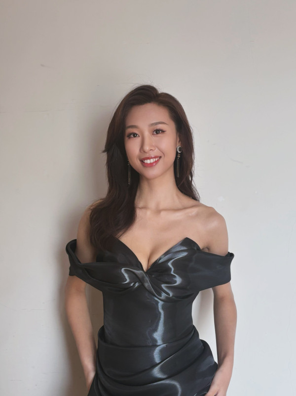 香港小姐2026｜7號楊媛媛Vera清華+中大雙學霸背景起底！任職金融產品經理