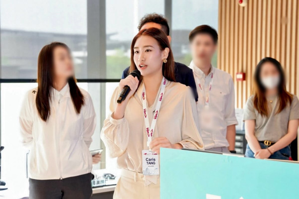 香港小姐2026｜12号汤家琳Caris学历背景全起底！城大MBA会计师 高难度竖琴演奏