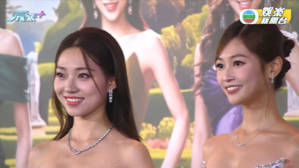 香港小姐2026｜近40位女艺人性感亮相红地毯！（多图不断更新）