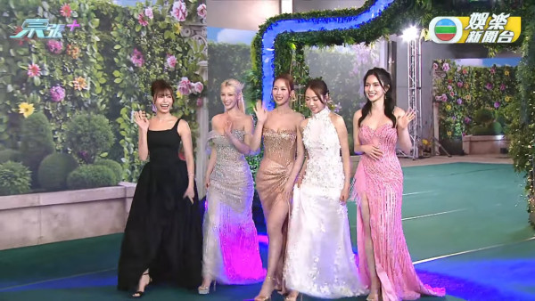 香港小姐2026｜近40位女艺人性感亮相红地毯！（多图不断更新）