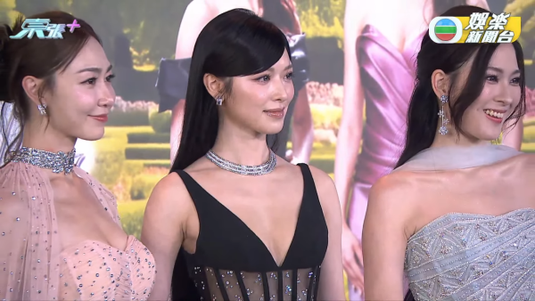 香港小姐2026|冯盈盈超Deep V出大绝性感透视豁出去!厚重发型竟被指似假发