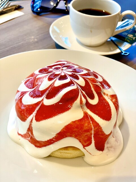 圖片來源:tabelog 日本東京人氣pancake店8間推薦附地址 淺草排隊名店、雪崩奶蓋梳乎厘、鹹甜邪惡煙肉蛋厚餅