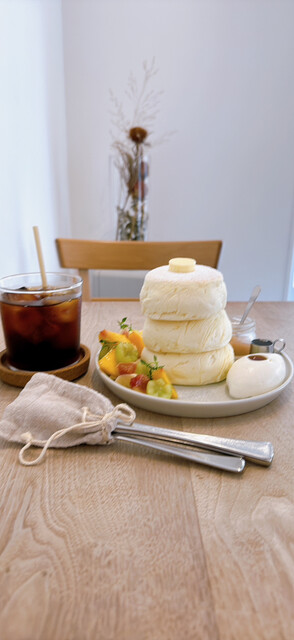 圖片來源:tabelog 日本東京人氣pancake店8間推薦附地址 淺草排隊名店、雪崩奶蓋梳乎厘、鹹甜邪惡煙肉蛋厚餅