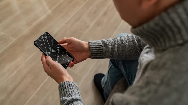 iPhone 18 Pro猶豫買唔買好？舊手機出現5大警號切勿硬撐  出現兩項以上建議直接換機