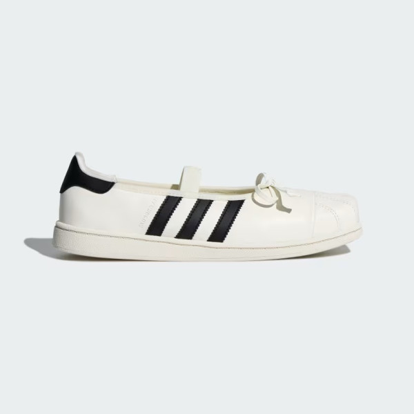 圖片來源:Adidas 官網 港日韓價格比較!Jennie x Adidas系列正式開售!優雅時尚方頭芭蕾鞋、免繫鞋帶
