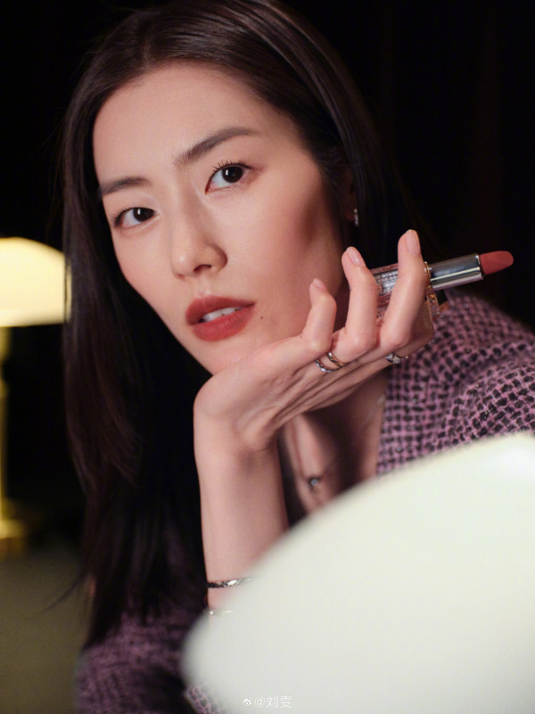井柏然女友史大公開！現任前度超高質：秘戀超模劉雯6年、與前度倪妮童話夢碎