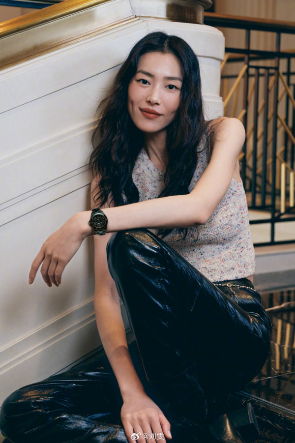 井柏然女友史大公開！現任前度超高質：秘戀超模劉雯6年、與前度倪妮童話夢碎