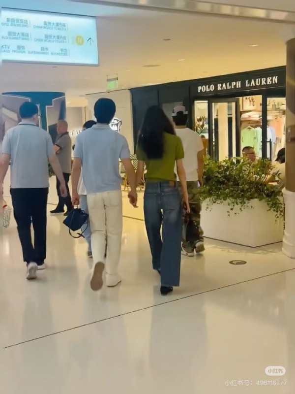 井柏然女友史大公開！現任前度超高質：秘戀超模劉雯6年、與前度倪妮童話夢碎