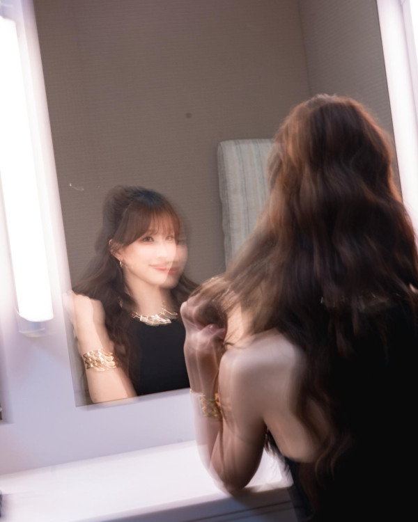 玄戰女主持｜23歲甄敏芳Jenny仙氣顏值成焦點！高䠷身形配甜笑征服網民︰我戀愛了