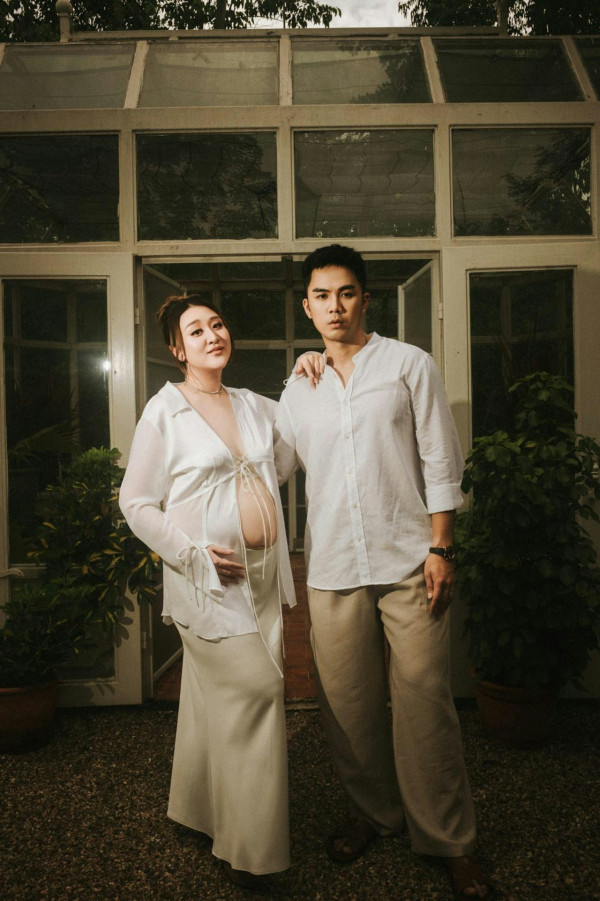 31歲男藝人太太陀B晒八個月大肚孕照!一索得男10月榮升人母:全新的冒險