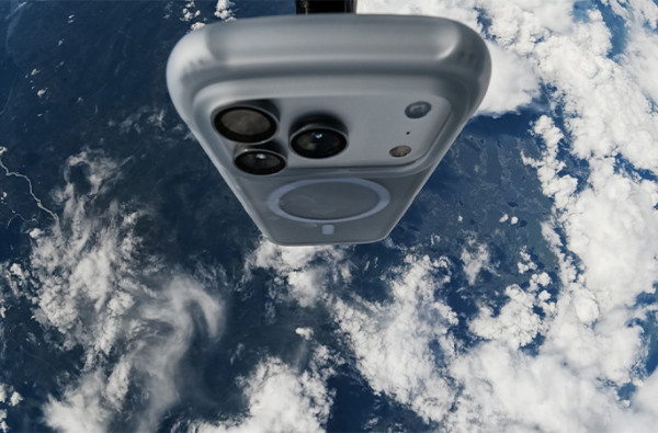 「呢款」手機殼挑戰3萬米高空直摔！攜iPhone 17 Pro墜地竟然毫髮無損 創健力士世界紀錄