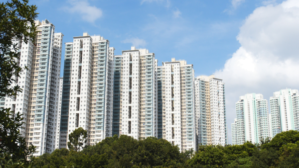 公屋等8年連拒東涌新樓！港媽終極一派揀47年舊邨！街坊力撐2大隱藏優勢完勝