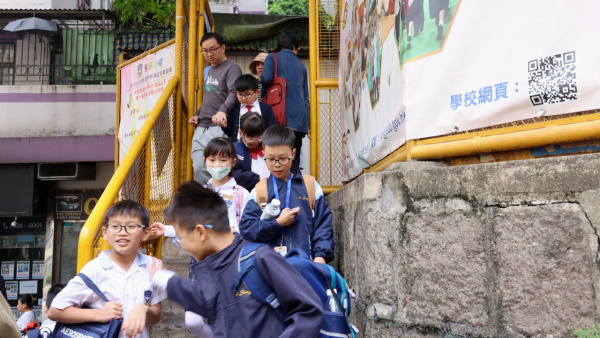 教育局將推行升中呈分試改制，並於2026/27學年小五下學期起落實。（圖片來源︰HKET）