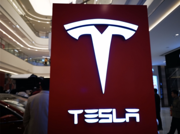 一年新車都有事？上海產 Model Y L爆品質問題 苦主被迫自費解決批售後不公