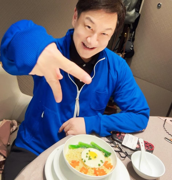 TVB一線金牌主持無預警宣布離巢！親認結束36年賓主關係︰仲等？唔等喇