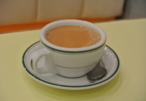 茶餐廳術語｜港人茶餐廳落單叫「茶走」侍應完全聽唔明 網民嘆港式文化消失中 90後發問：其實同奶茶有咩分別
