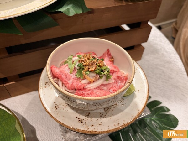 帝苑酒店粵菜x越菜四手聯乘晚宴  香茅青檸鮮蟹蓋／花雕星斑球／過橋和牛紅米線