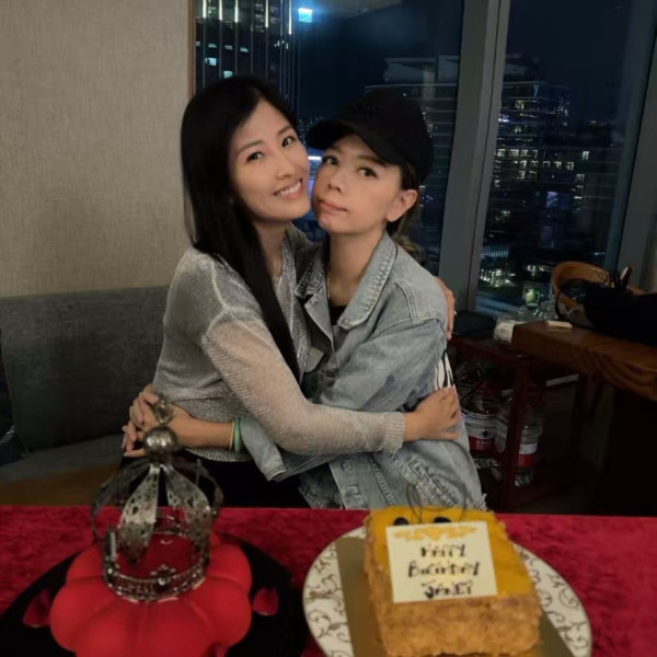 佘詩曼率七魔女閨密團罕有齊人慶生!驚見鍾麗淇狀態大變暴瘦表情僵硬惹擔憂