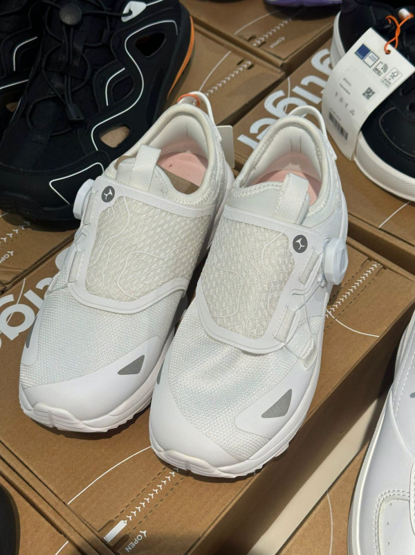 開倉優惠 | 銅鑼灣時代廣場名牌開倉低至1折！$99起買波鞋/平底鞋／ARTĒ首飾激減