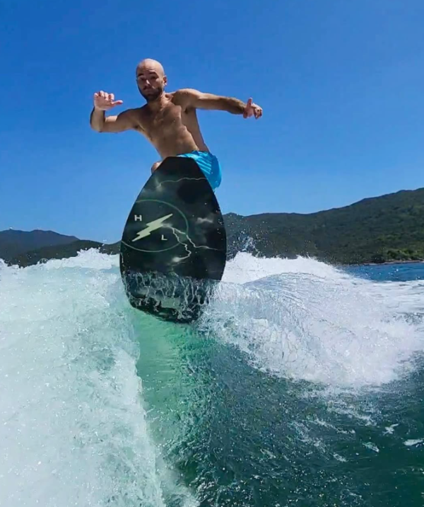 Wakeboard World Hong Kong Wakesurf（圖片來源︰IG@wakesurfing.hk）