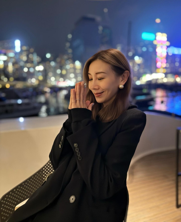 43歲女藝人被爆秘密誕子已是兩孩之母！驚傳疫情期間生仔 另一半真實身份成謎