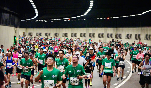 「渣打香港馬拉松2027」將於2027年1月17日舉行，圖片為過往賽事圖片，只供參考之用。（圖片來源︰HKET）